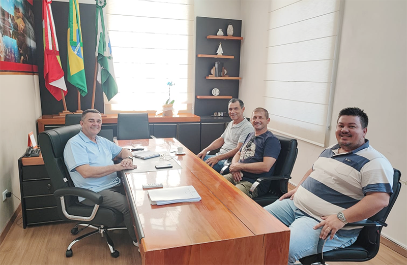 Vereadores de Piên visitam a Prefeitura de Campo Alegre